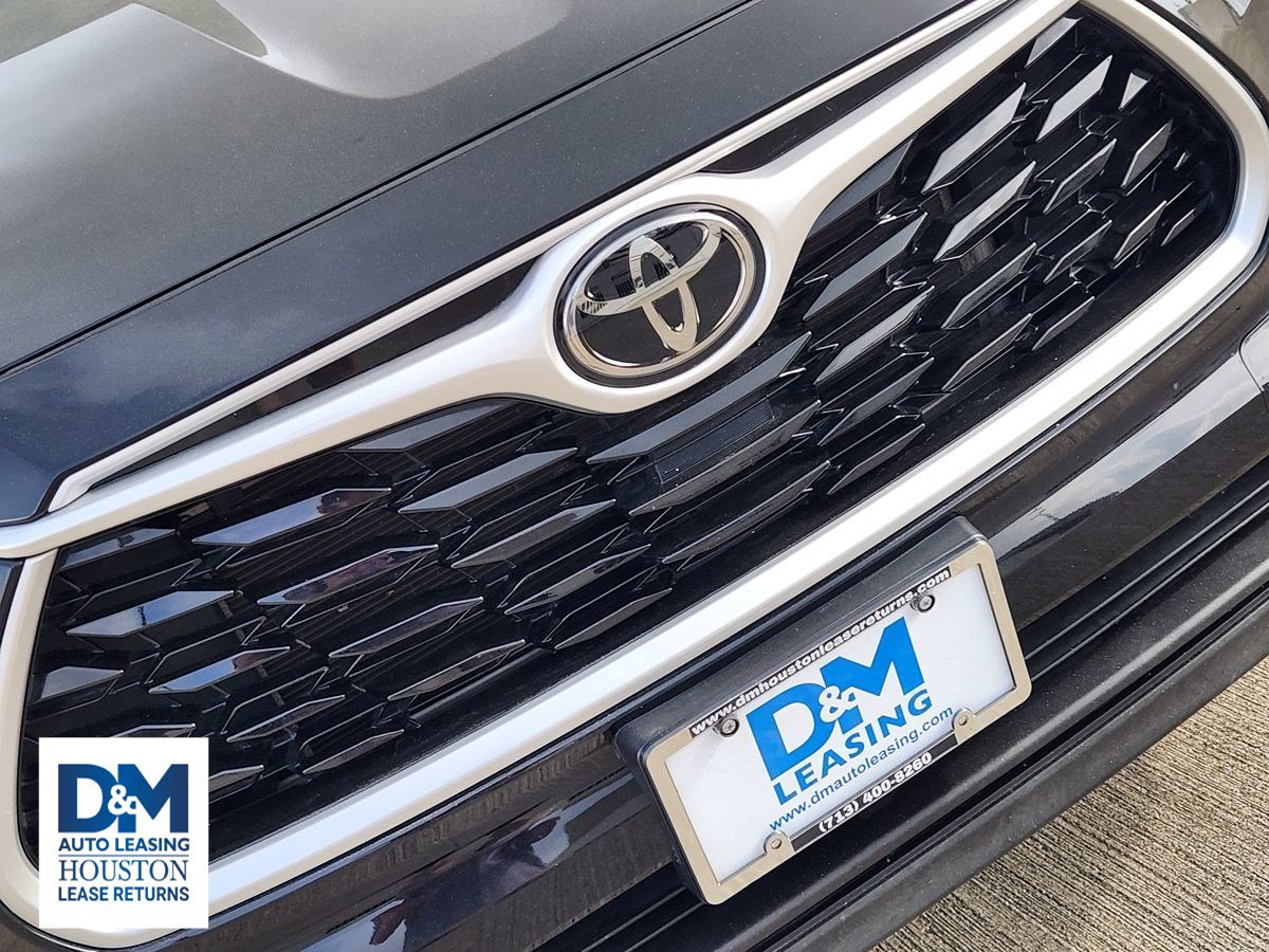 Used 2022 Toyota Highlander XLE image 13