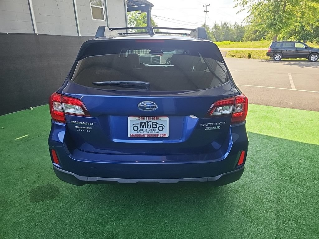 Used 2017 Subaru Outback 2.5i Premium AWD/4WD image 5