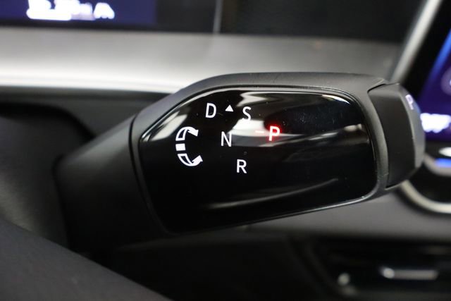 Used 2025 Volkswagen Tiguan SE AWD/4WD image 28