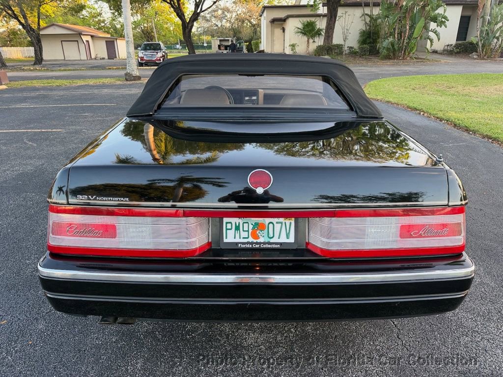 Used 1993 Cadillac Allante image 22