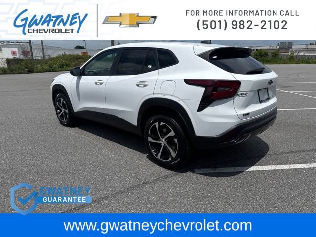 Used 2025 Chevrolet Trax RS w/ Driver Confidence Package FWD image 7