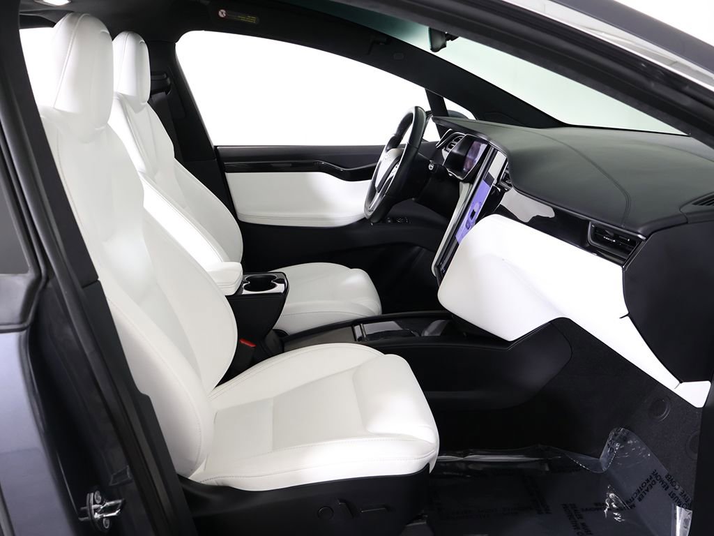 Used 2020 Tesla Model X Long Range image 26