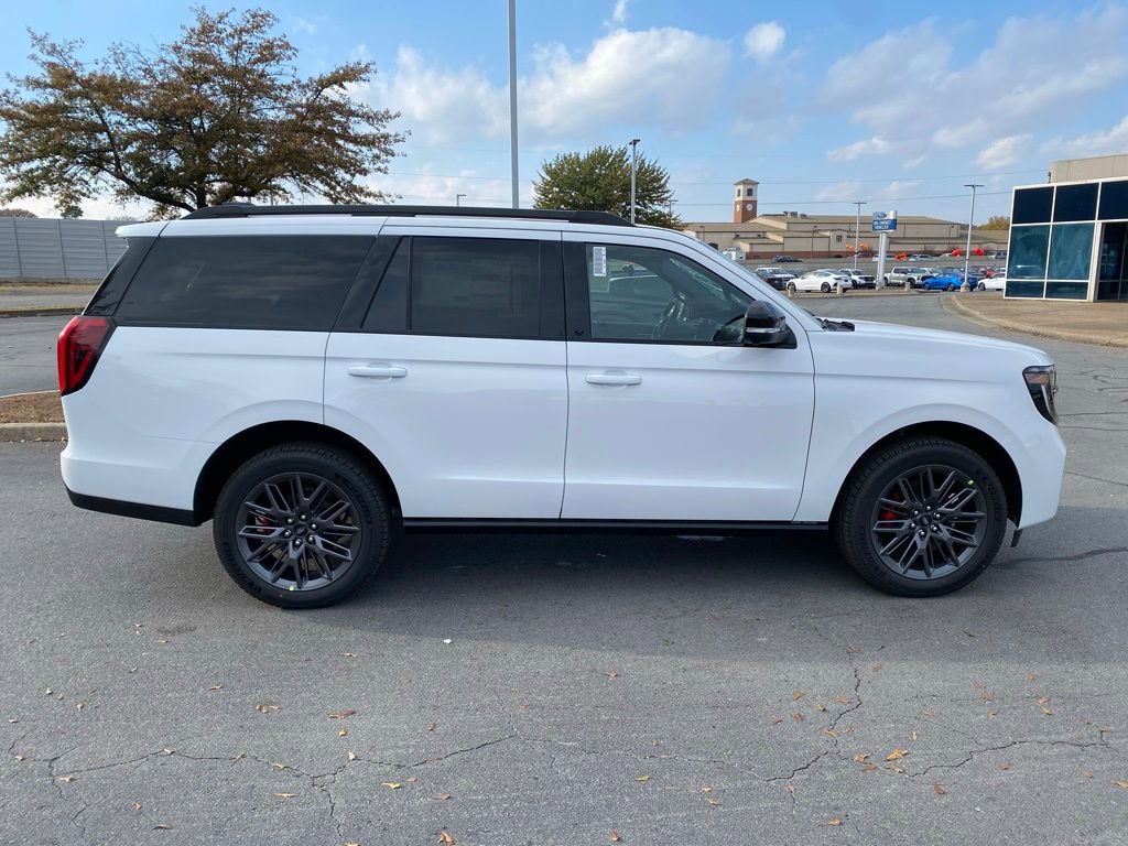 New 2025 Ford Expedition Platinum w/ Stealth Performance Package AWD/4WD image 8