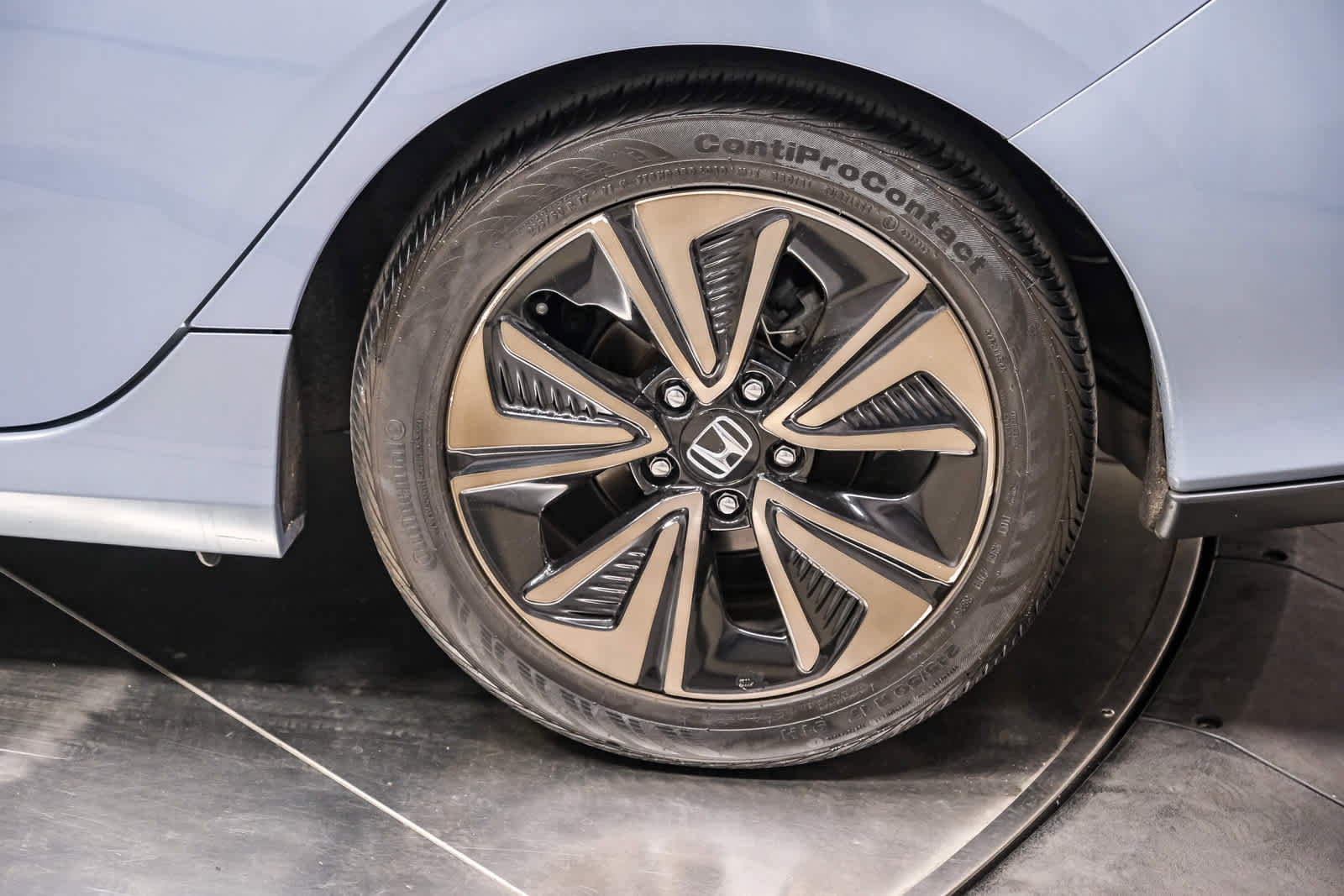 Used 2019 Honda Civic EX image 9