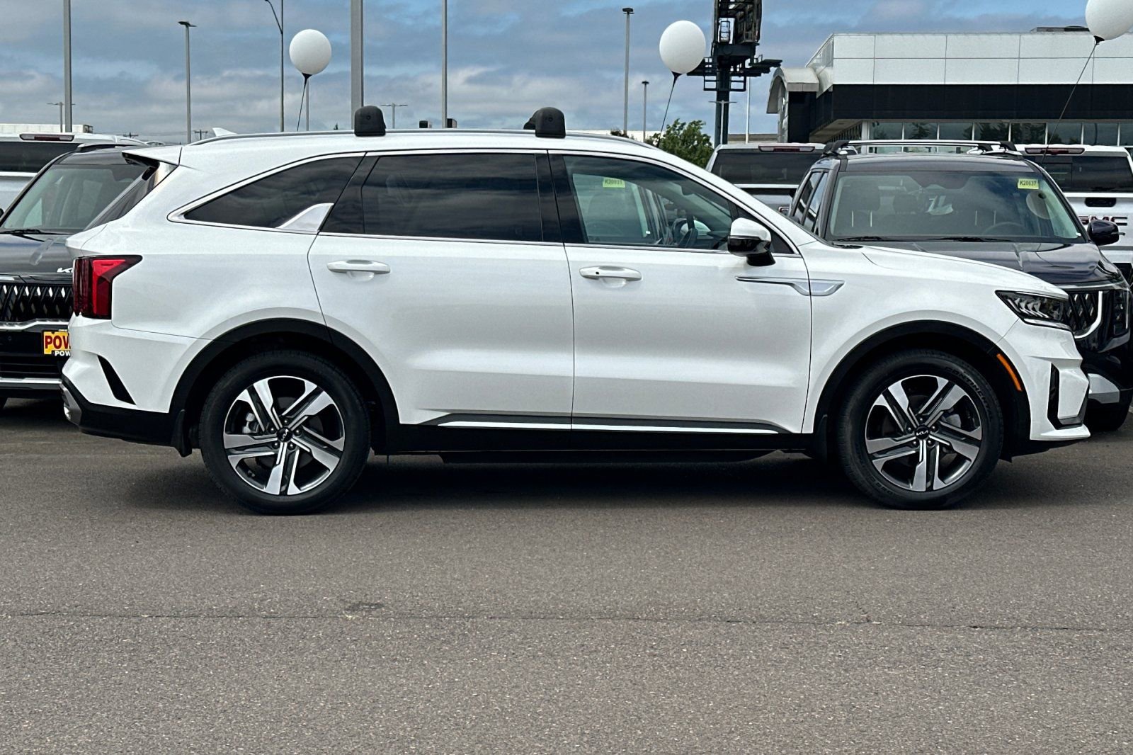Certified 2023 Kia Sorento EX AWD/4WD image 3