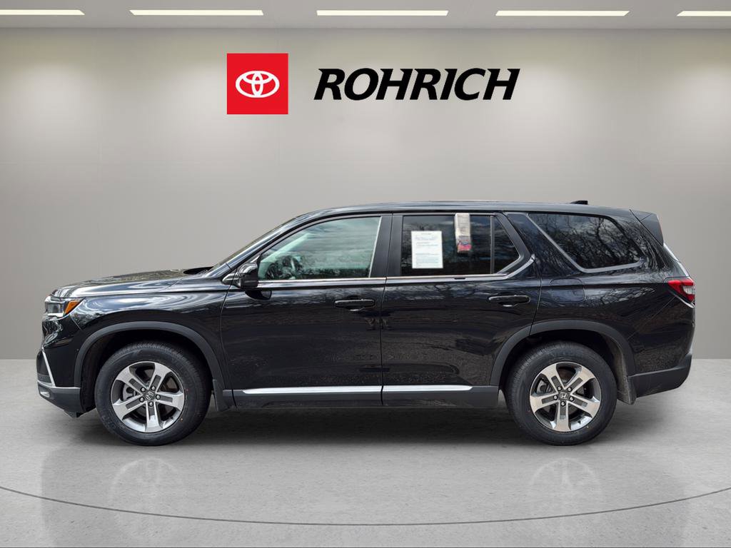 Used 2025 Honda Pilot EX-L image 9