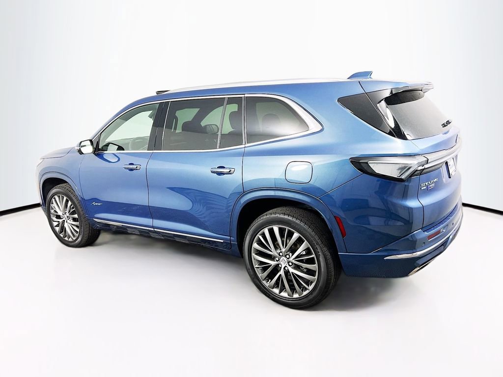 Certified 2025 Buick Enclave Avenir w/ Trailering Package, 5000 lbs. AWD/4WD image 5