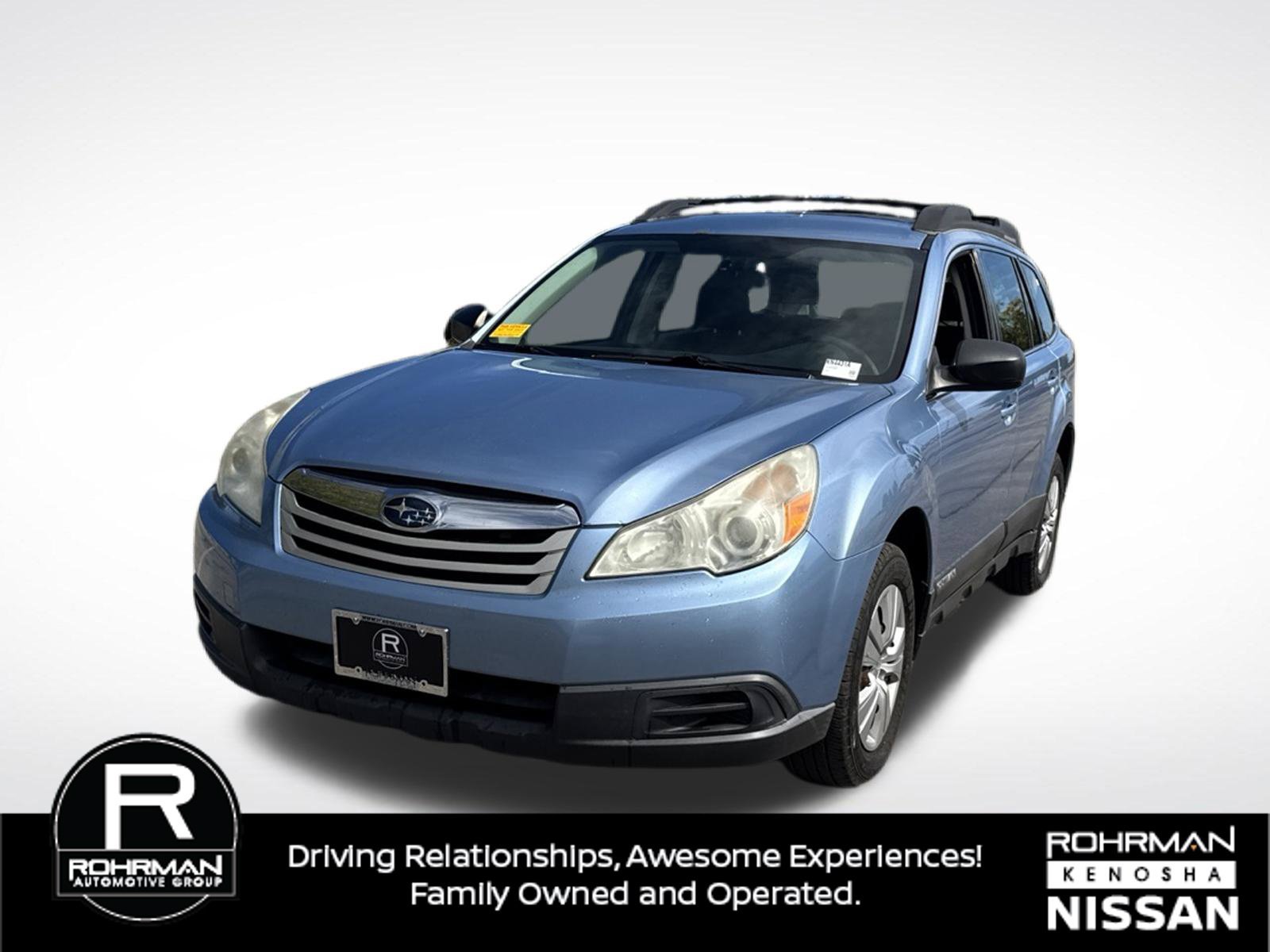 Used 2010 Subaru Outback 2.5i AWD/4WD image 1