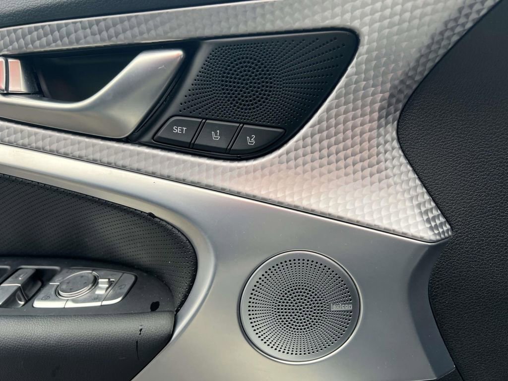 Certified 2023 Genesis G70 2.0T w/ Sport Prestige Package image 16