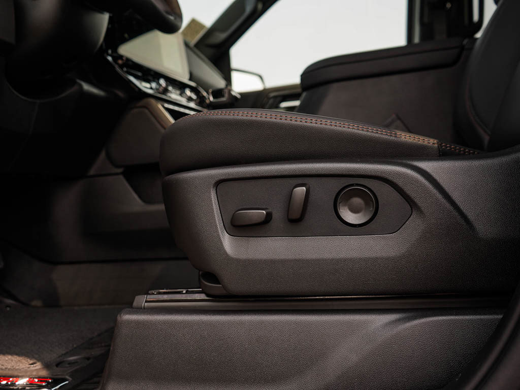 New 2026 GMC Sierra 1500 AT4 w/ AT4 Premium Package image 16