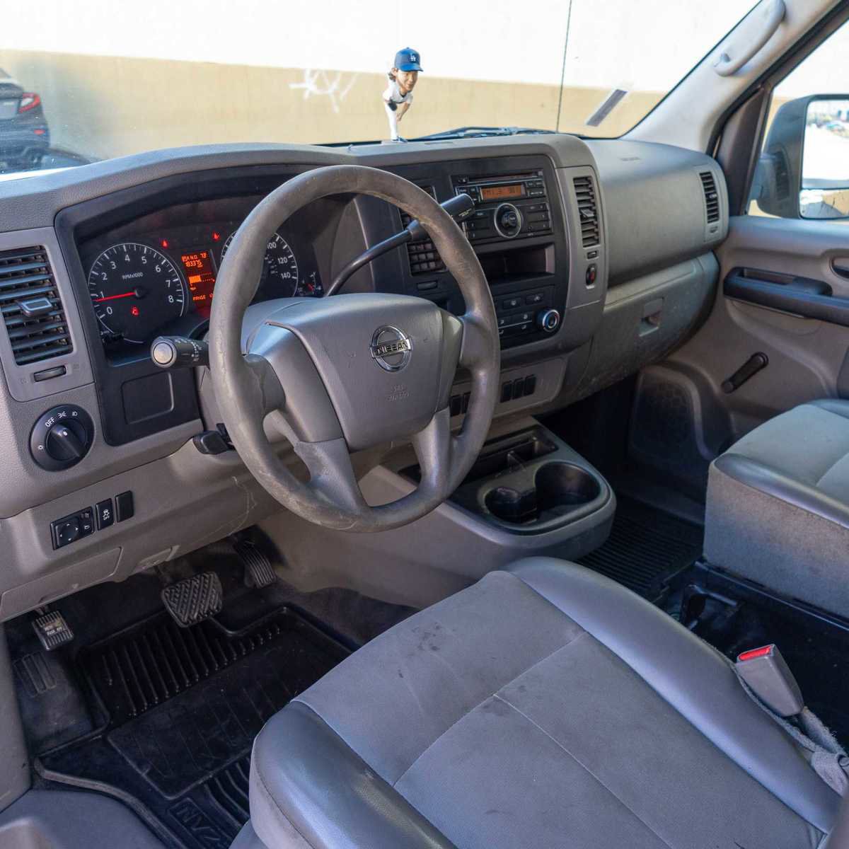 Used 2016 Nissan NV 2500 S w/ Back Door Glass Package image 13