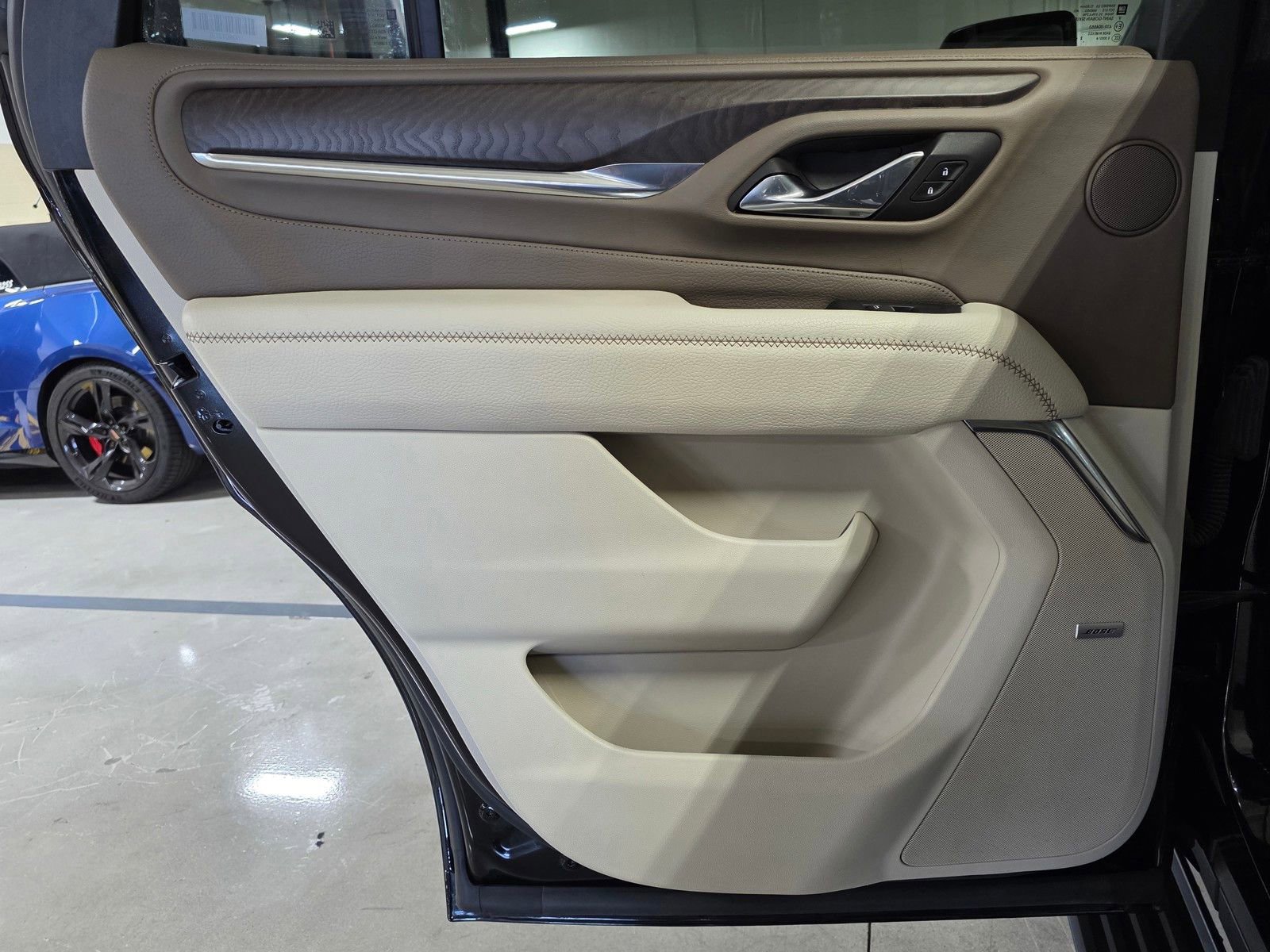 Used 2023 GMC Yukon Denali w/ Max Trailering Package image 13