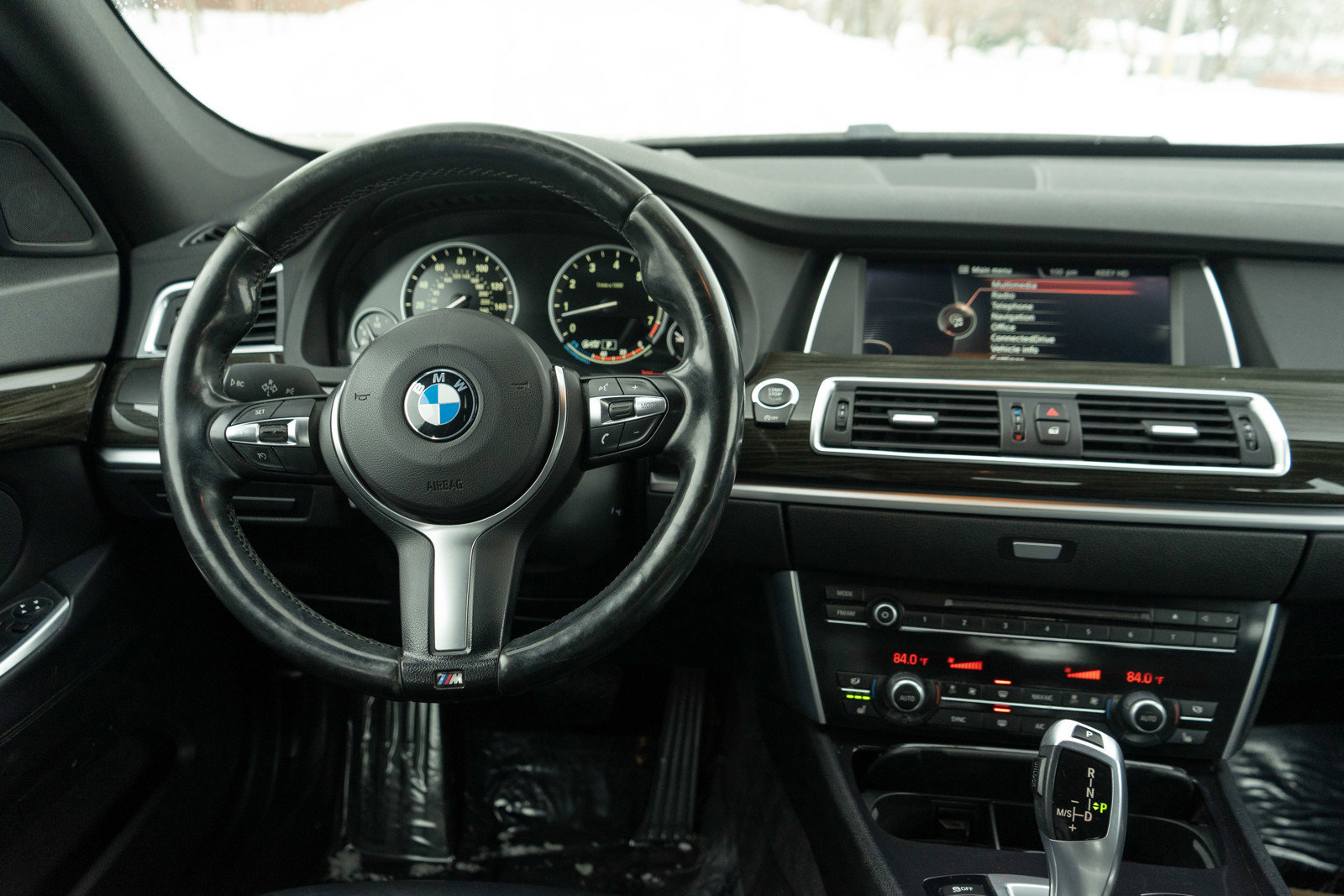 Used 2015 BMW 535i Gran Turismo xDrive image 13