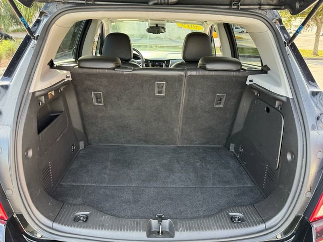 Used 2019 Chevrolet Trax LT w/ LT Convenience Package image 8