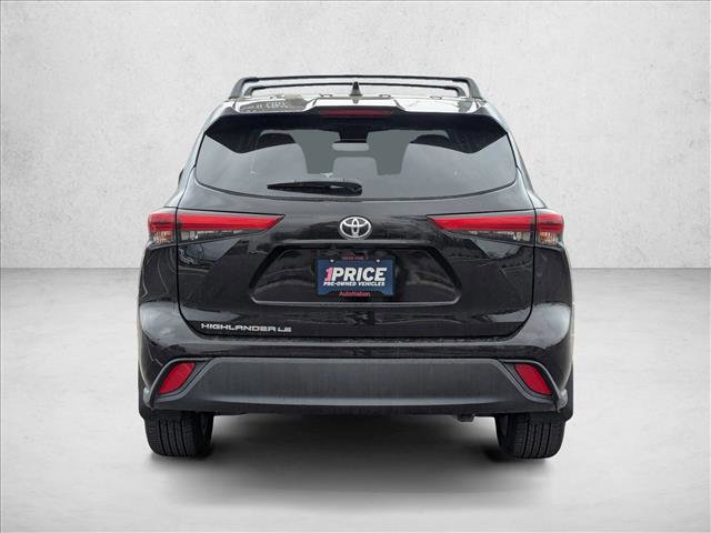 Used 2020 Toyota Highlander LE image 7