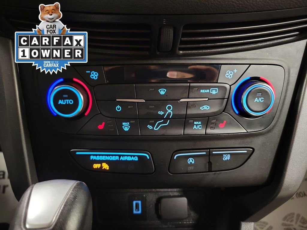 Used 2017 Ford Escape SE w/ SE Leather Comfort Package image 17