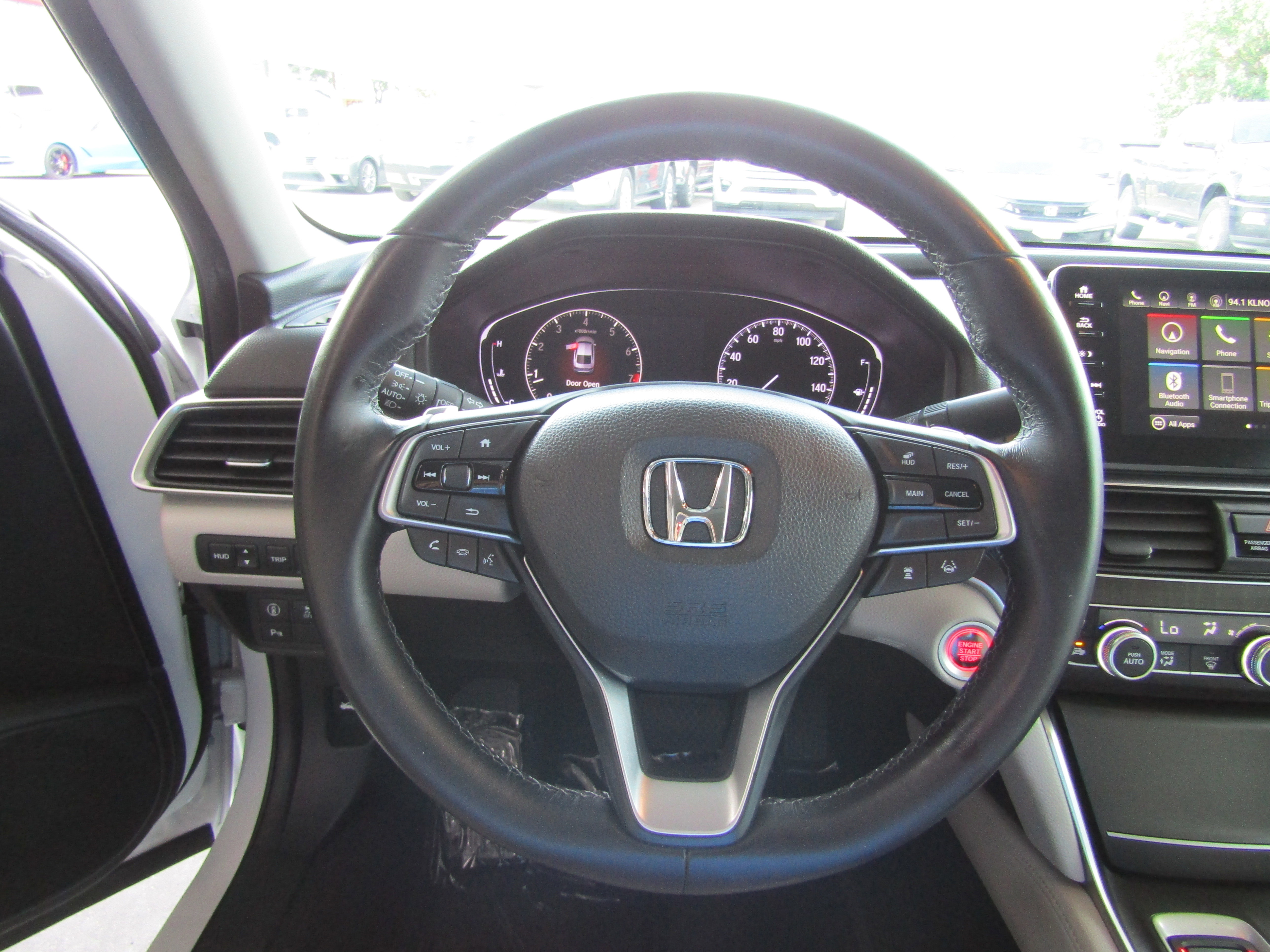 Used 2019 Honda Accord Touring image 14