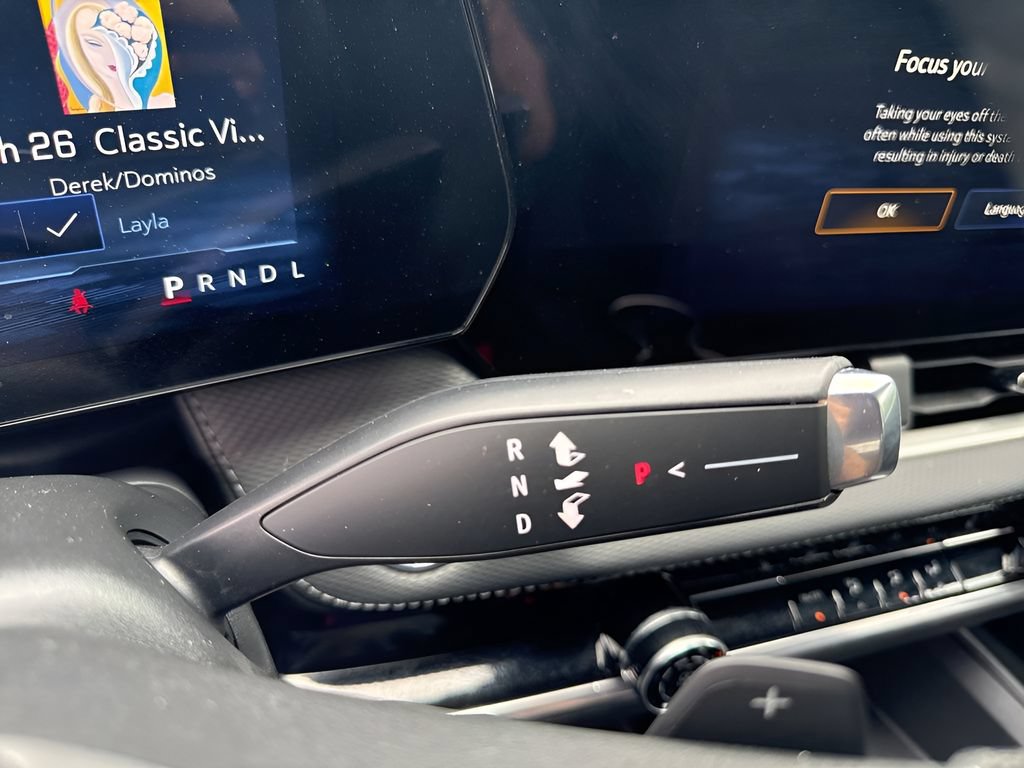 Used 2026 Chevrolet Equinox LT FWD image 23