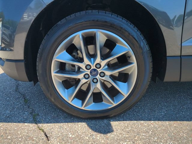 Used 2015 Ford Edge Titanium w/ Equipment Group 301A FWD image 21