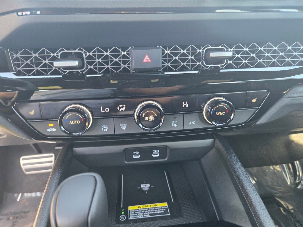 Used 2025 Honda Accord Sport image 19