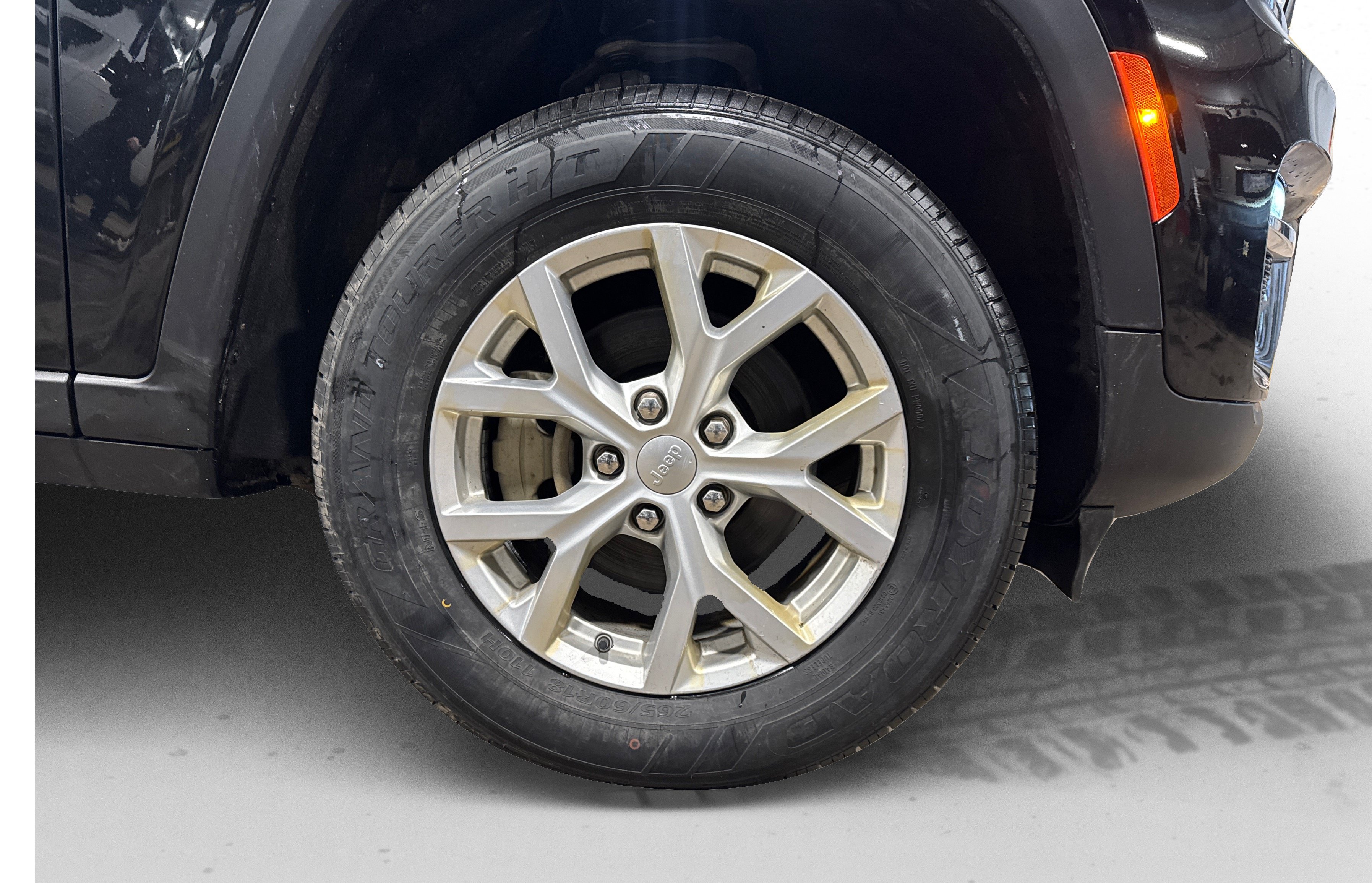 Used 2023 Jeep Grand Cherokee Limited AWD/4WD image 51