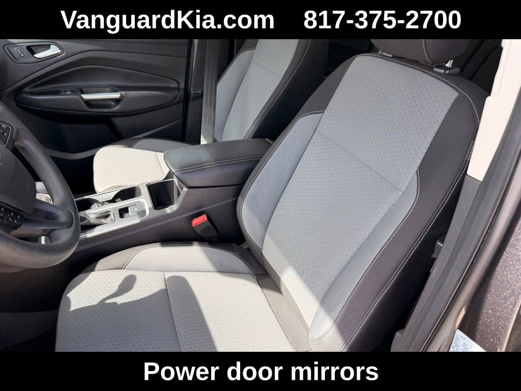 Used 2019 Ford Escape SE image 13