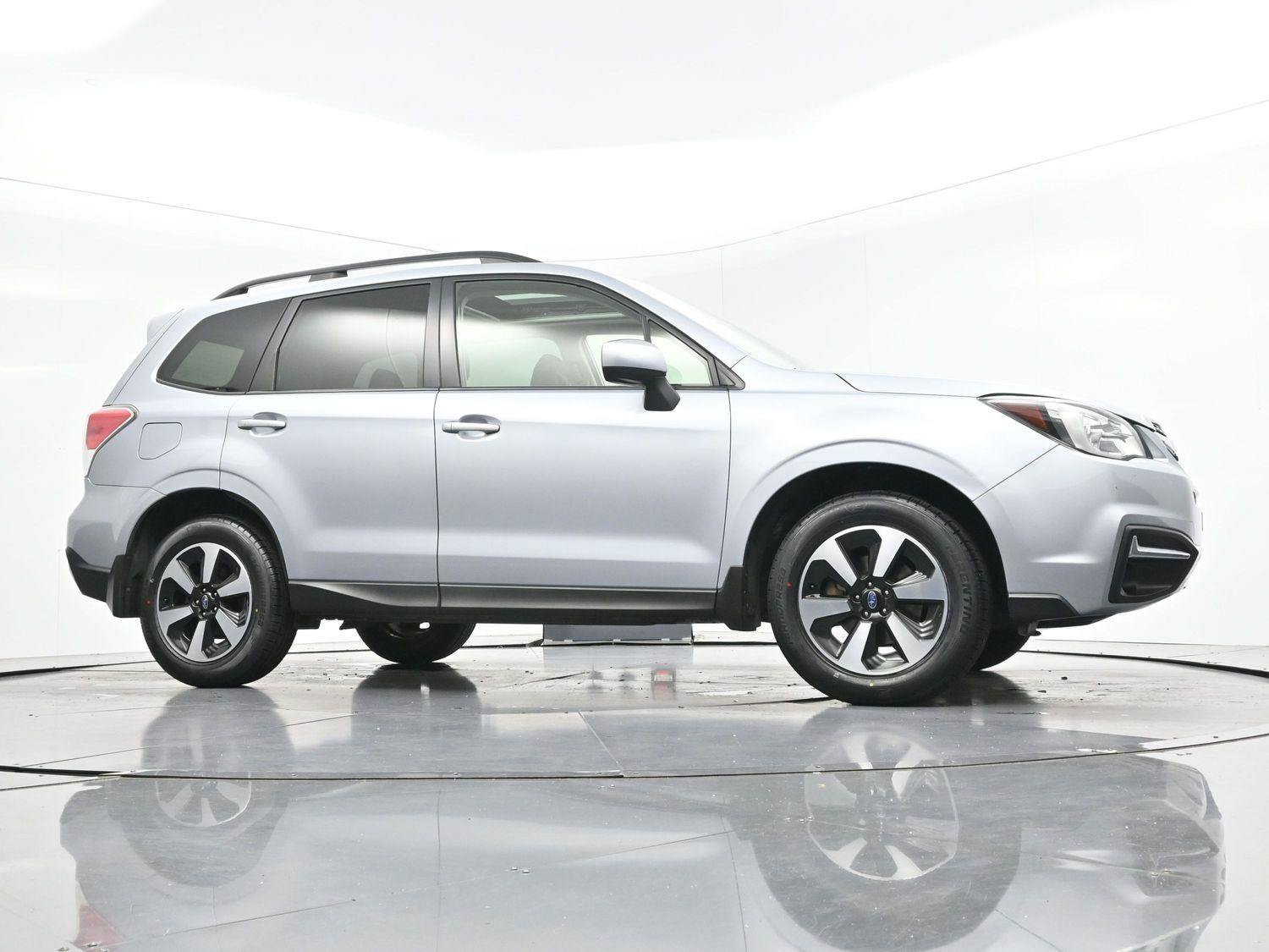 Used 2018 Subaru Forester 2.5i Premium AWD/4WD image 39