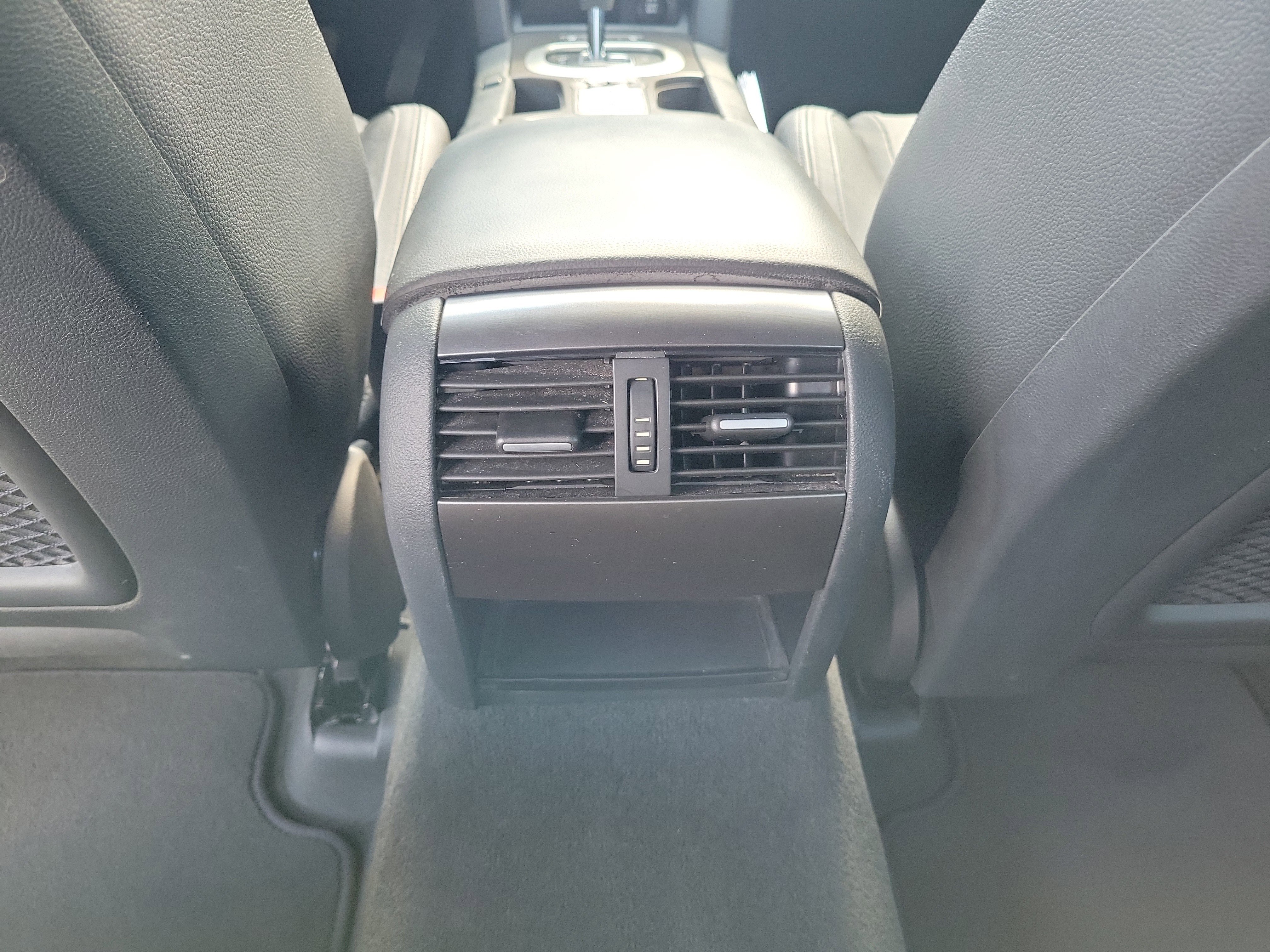 Used 2009 Pontiac G8 GT w/ Premium Package image 11