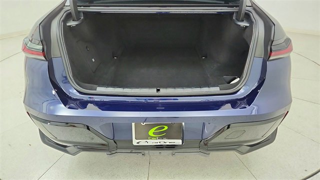 Used 2023 BMW i7 xDrive60 image 14