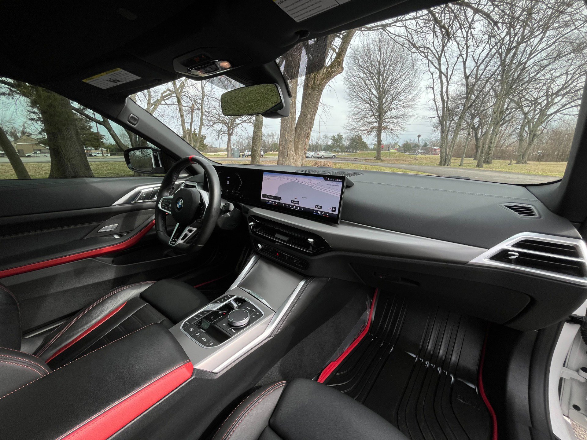 Used 2025 BMW 440i xDrive Convertible w/ Premium Package image 47