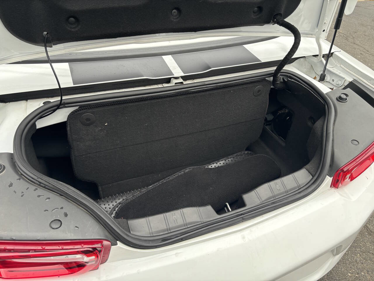 Used 2019 Chevrolet Camaro LT image 22