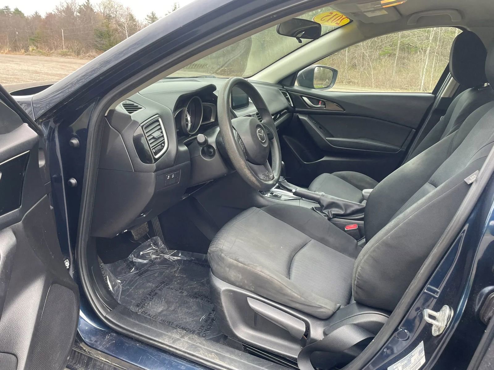 Used 2015 MAZDA MAZDA3 i Sport FWD image 9