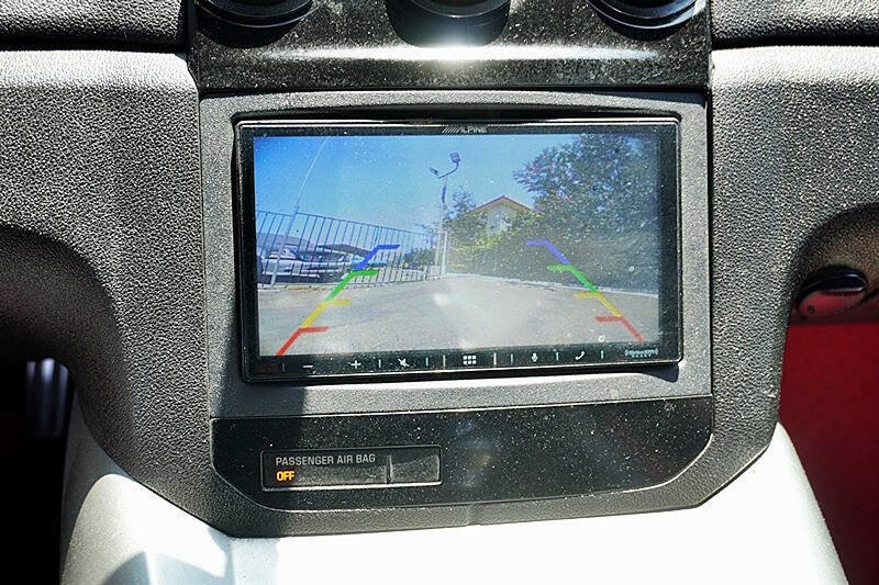 Used 2007 Saturn Sky w/ Premium Trim Pkg image 24