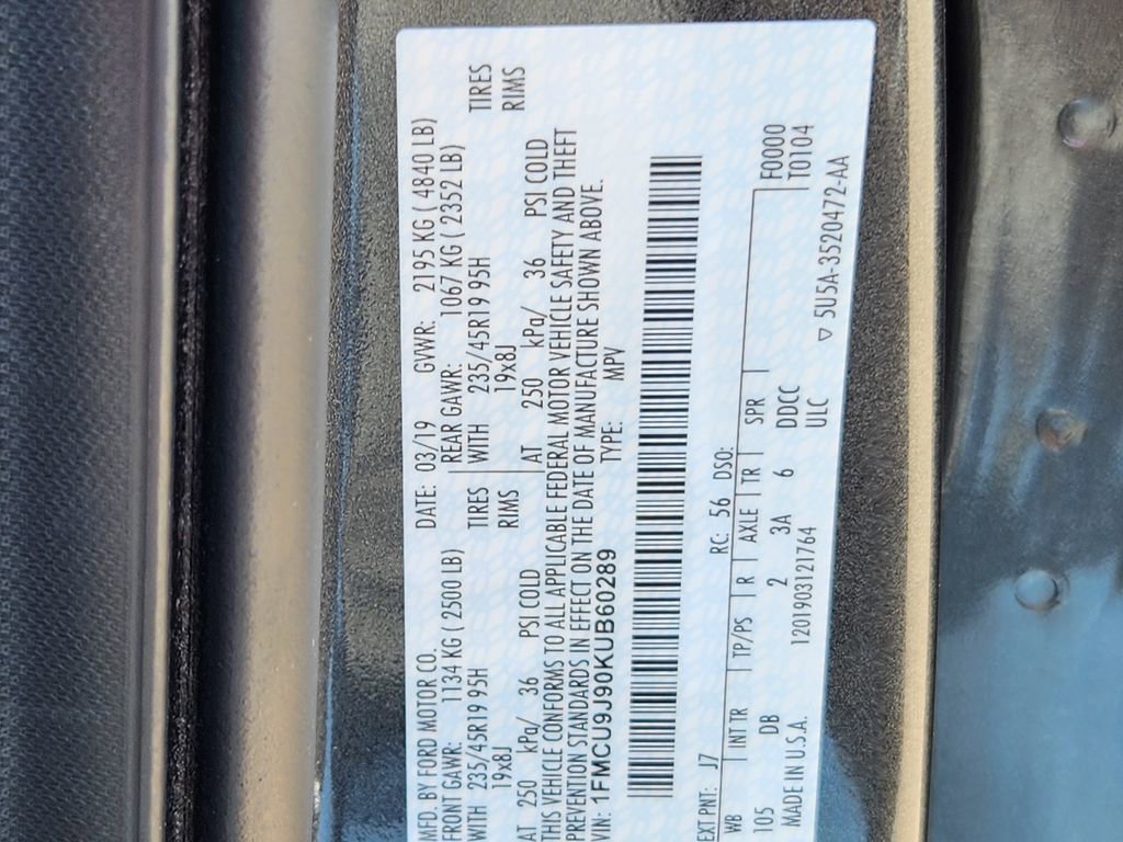 Used 2019 Ford Escape Titanium image 27