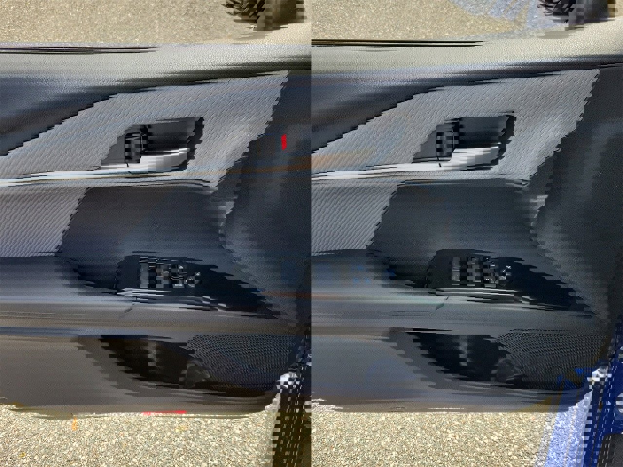 Used 2026 Toyota Camry SE image 14