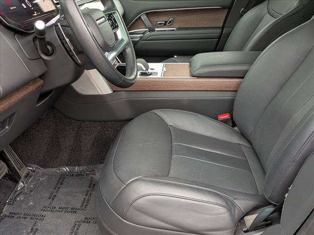 Used 2024 Land Rover Range Rover SE AWD/4WD image 17