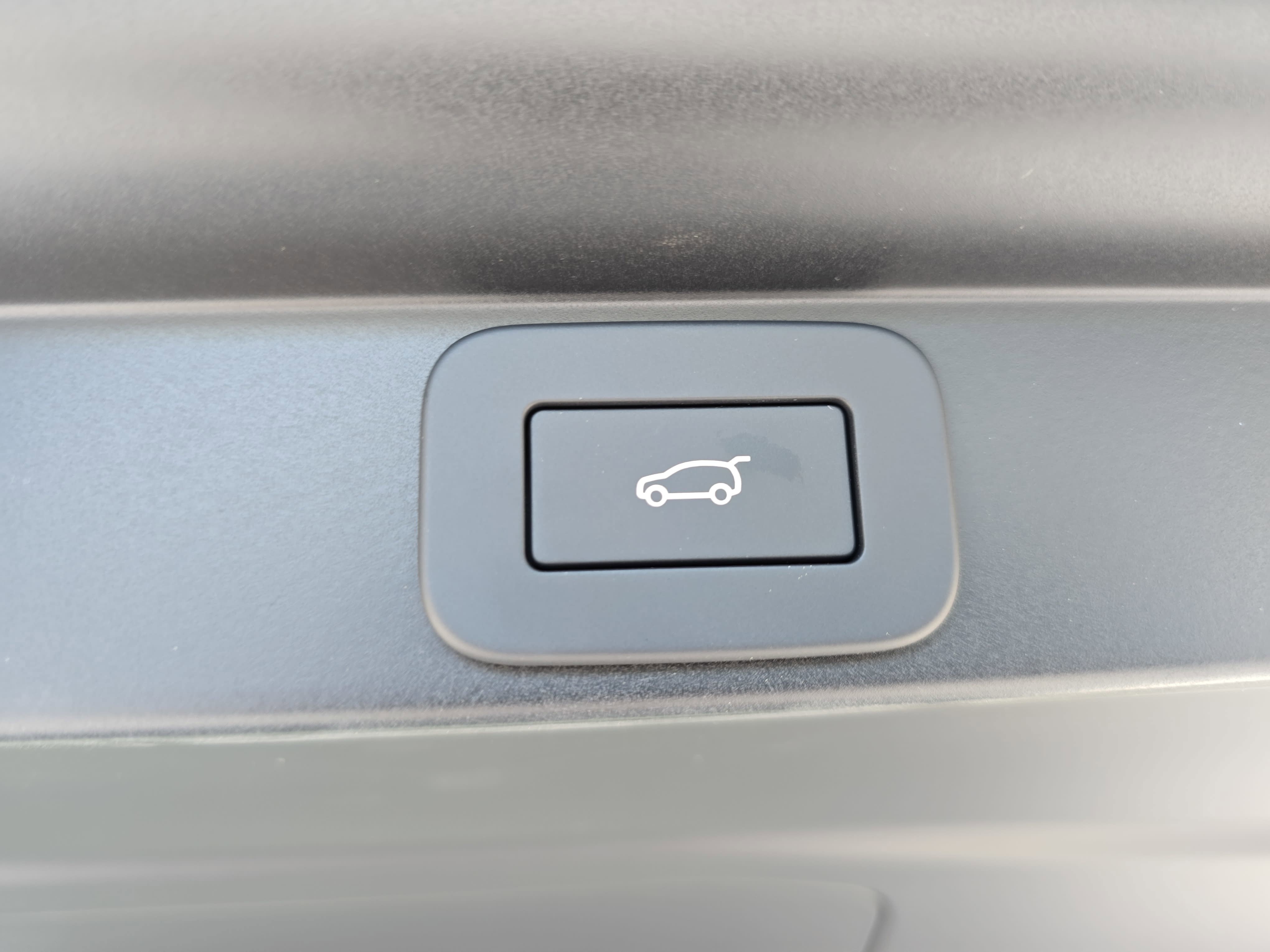 New 2026 Land Rover Range Rover SE AWD/4WD image 13