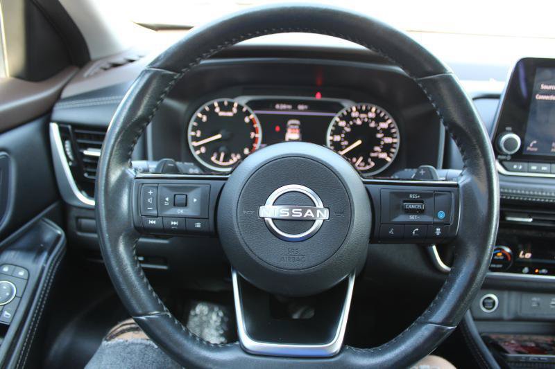 Used 2023 Nissan Rogue SL AWD/4WD image 8