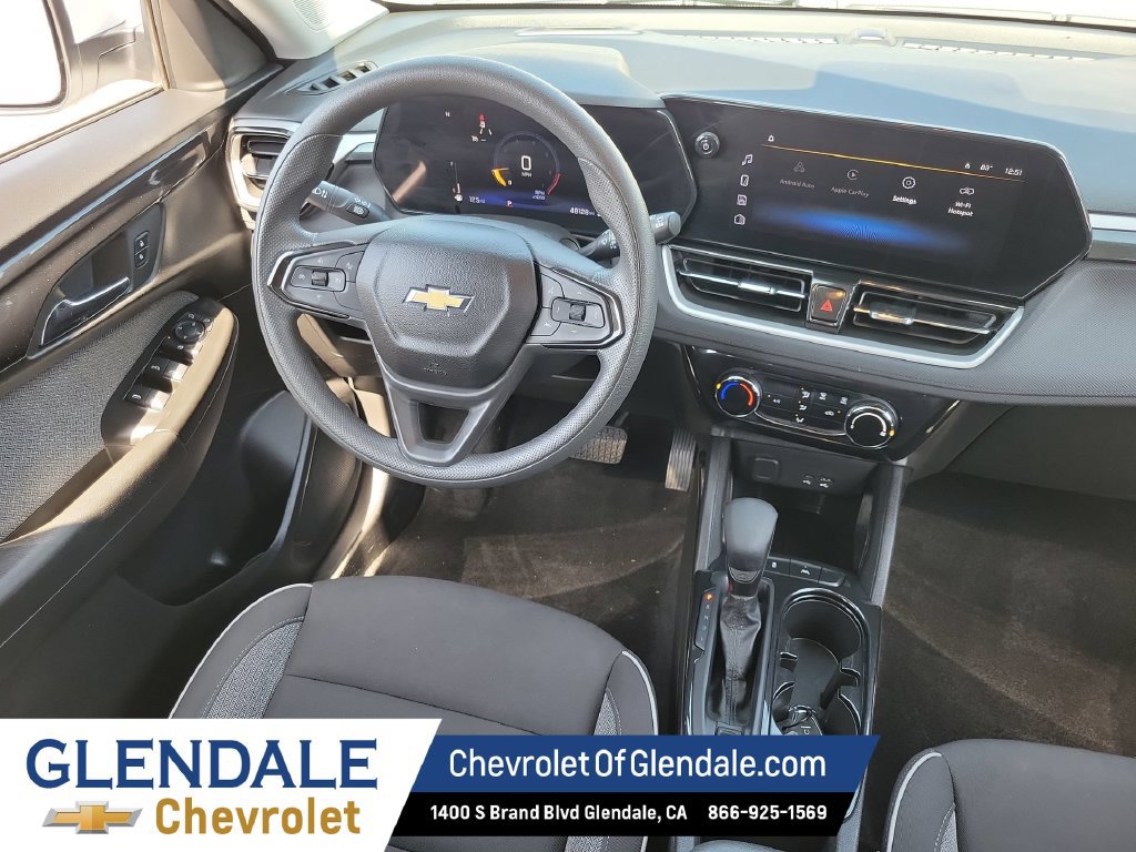Used 2024 Chevrolet Trax RS w/ Driver Confidence Package FWD image 15