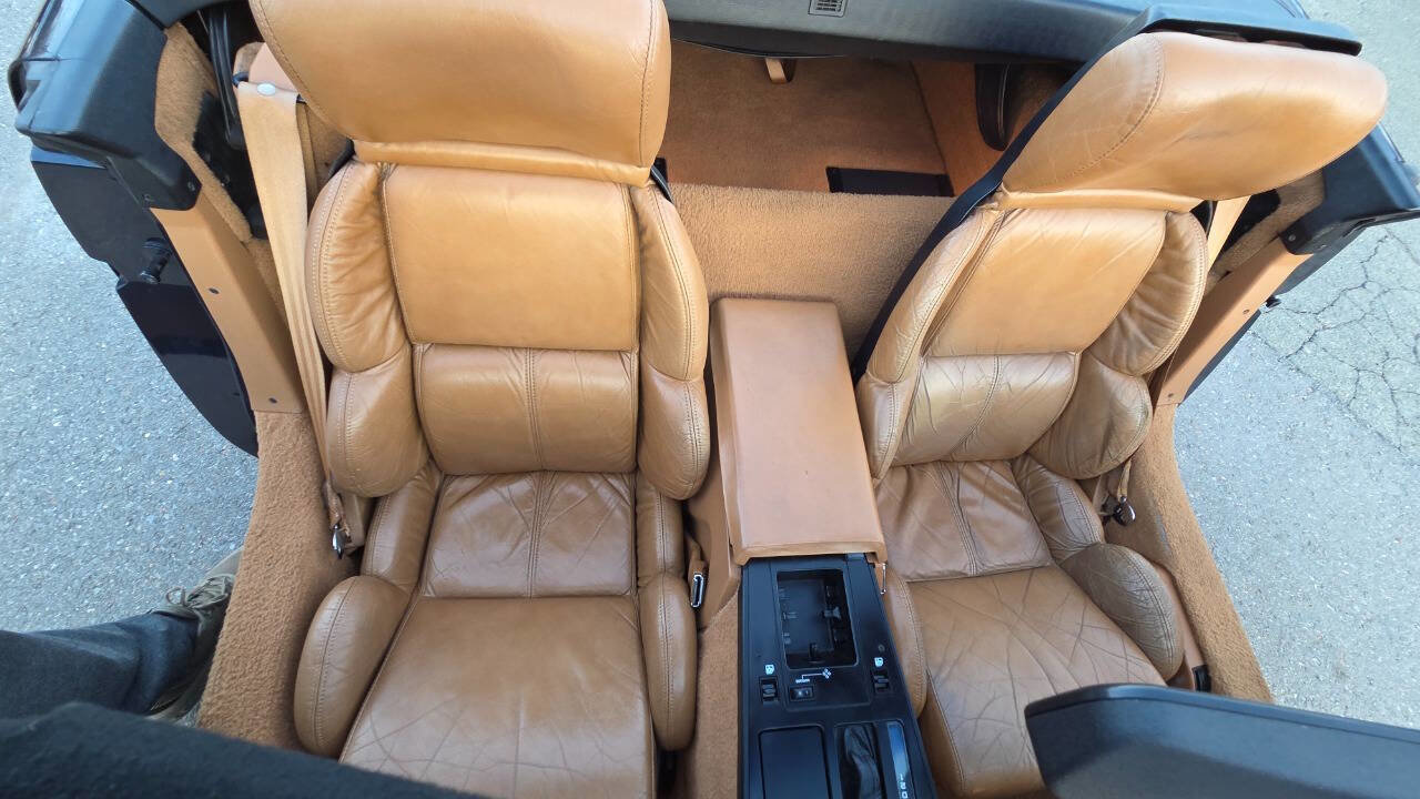 Used 1989 Chevrolet Corvette Convertible RWD image 41