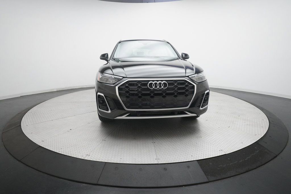 New 2025 Audi Q5 e Premium Plus image 11