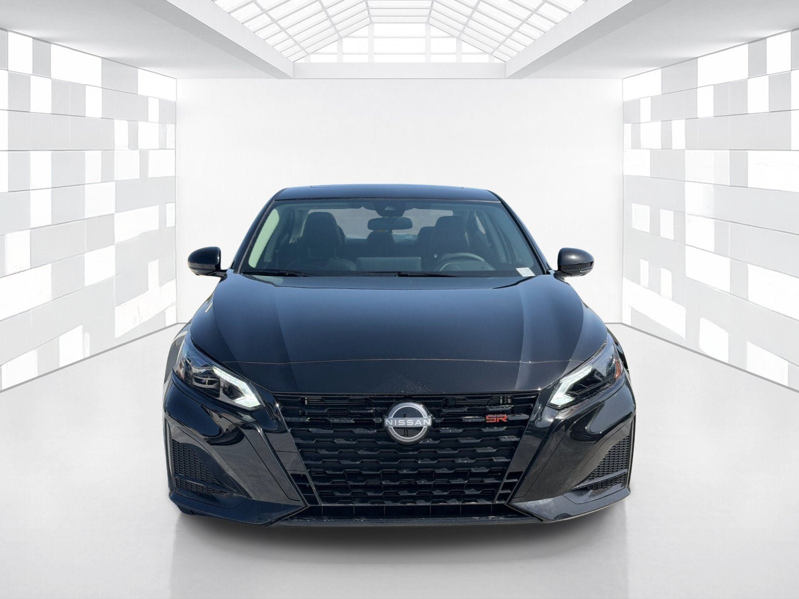 New 2026 Nissan Altima 2.5 SR w/ SR Premium Package FWD image 2