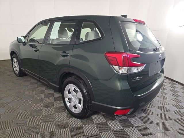 Used 2023 Subaru Forester AWD/4WD image 9