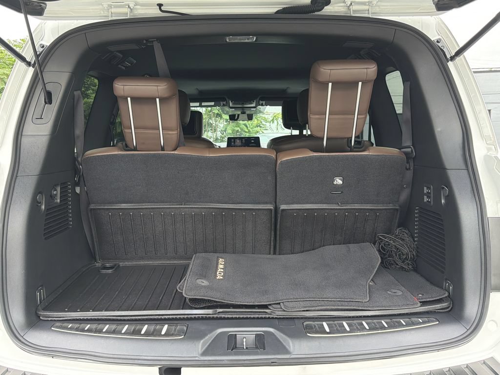 Used 2023 Nissan Armada Platinum w/ Captain's Chairs Package AWD/4WD image 6