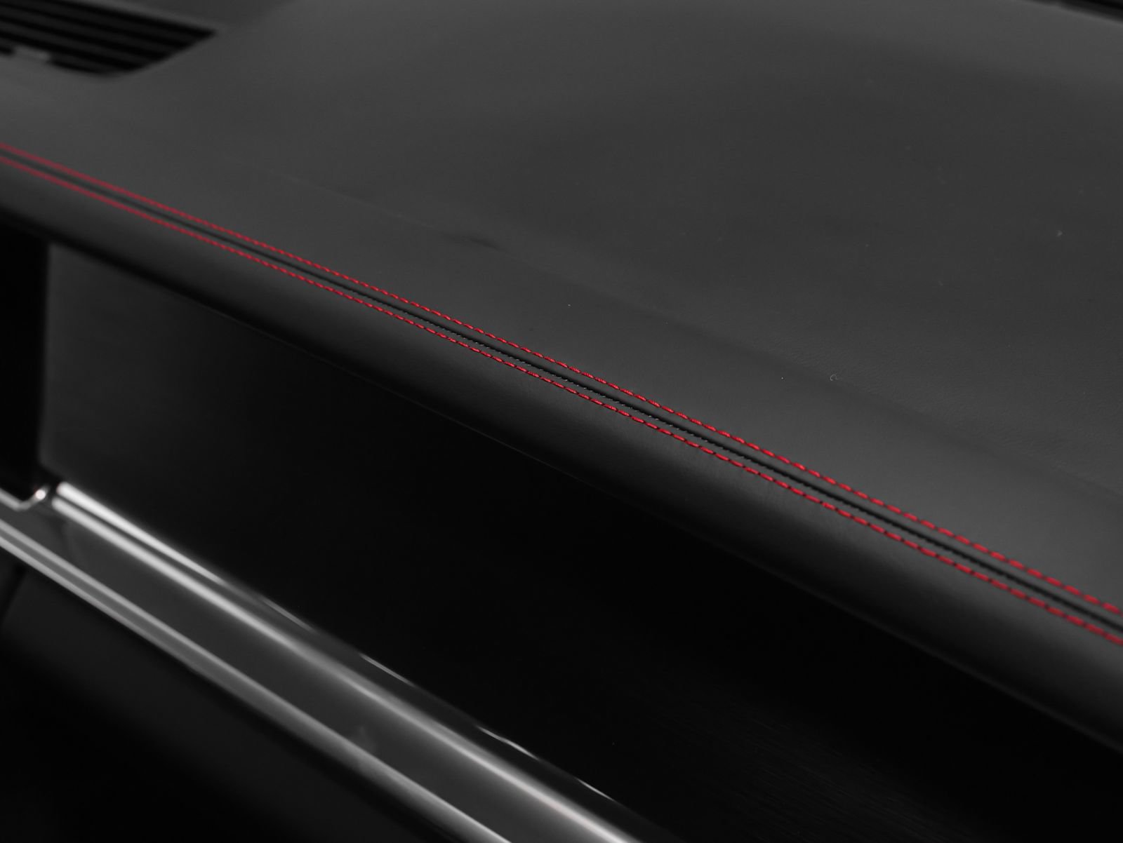 Certified 2023 Porsche Panamera GTS AWD/4WD image 25