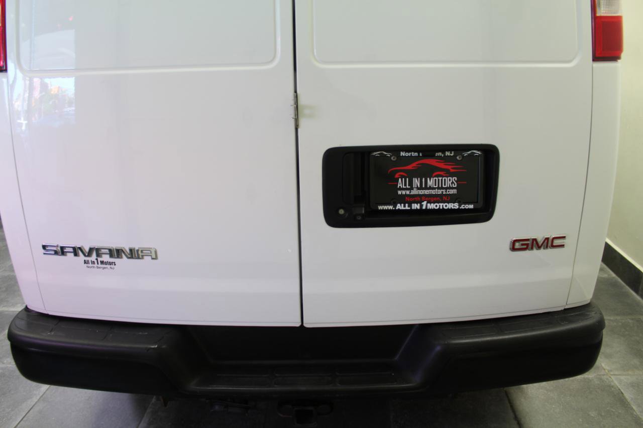 Used 2021 GMC Savana 2500 w/ Enhanced Convenience Package RWD image 6