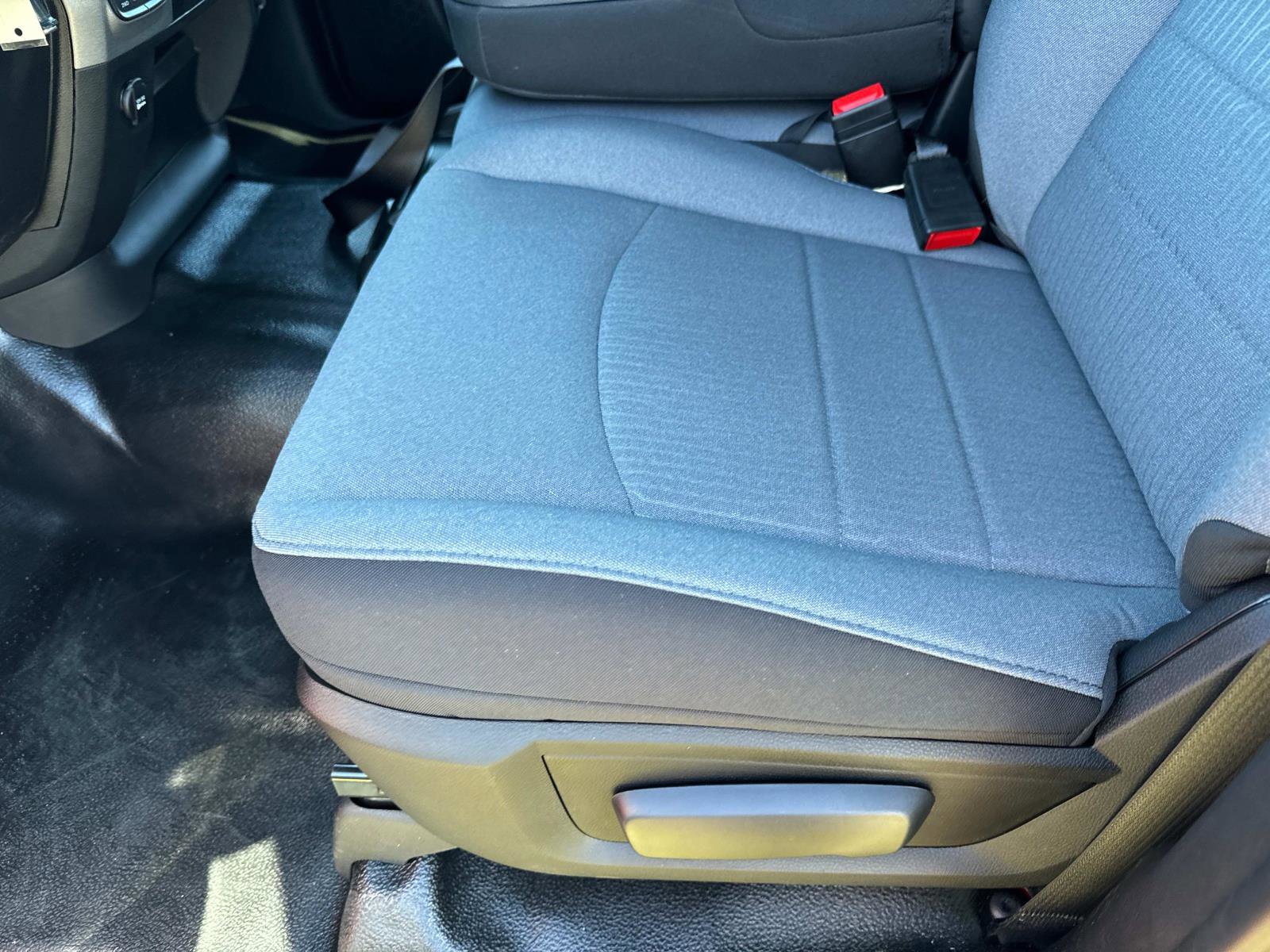 New 2024 RAM 1500 Tradesman w/ Popular Equipment Group AWD/4WD image 18