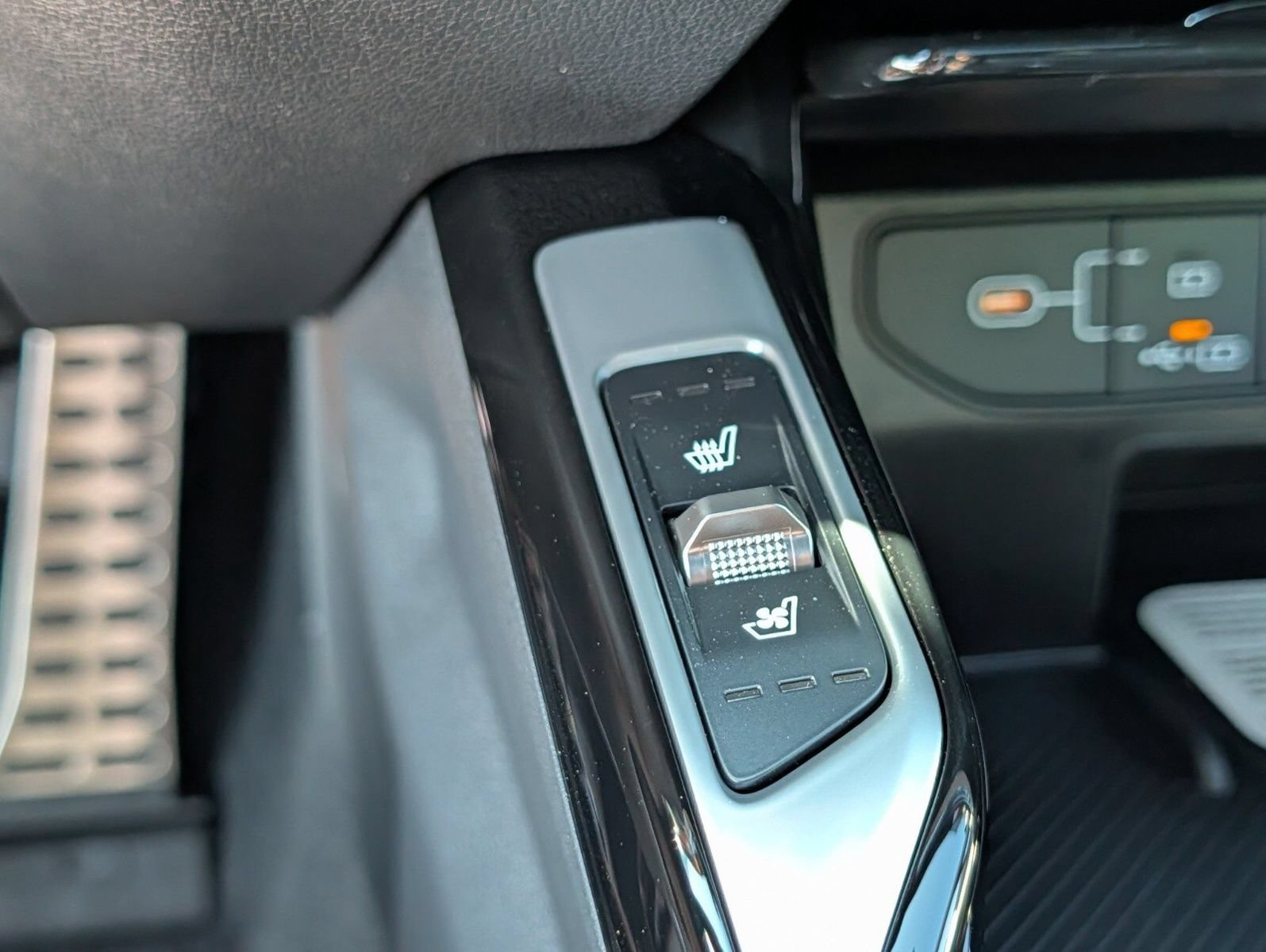 New 2026 Kia Sorento SX Prestige AWD/4WD image 14