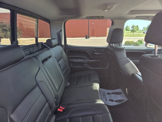 Used 2015 GMC Sierra 2500 Denali w/ Duramax Plus Package AWD/4WD image 41