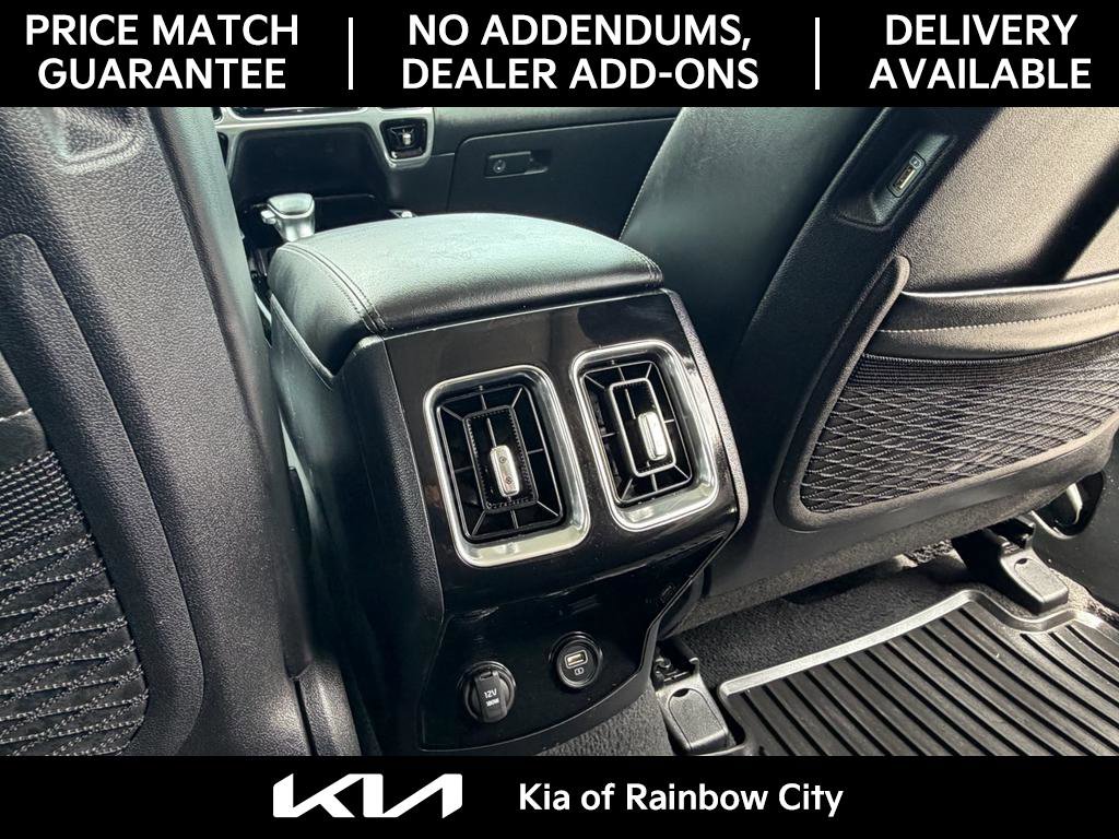 Used 2023 Kia Sorento SX AWD/4WD image 28